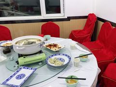 -撒拉人家.酸菜牦牛肉火锅