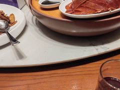 -泓历皇朝酒店(东亭店)