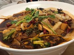 -拿渡·水煮鱼麻辣香锅(王府井奥莱·香江小镇店)