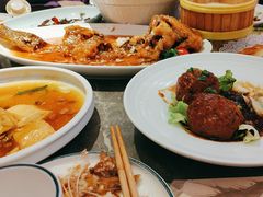 -闫府私房菜·百年鲁菜(恒隆店)