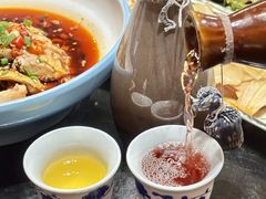-醉八仙热酒馆(渝中店)