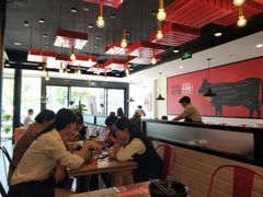 大堂-李先生牛肉面大王(上海站南广场店)