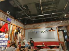 大堂-枪火串烧·东北特色烧烤(罗湖总店)