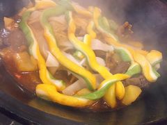 铁锅炖鸡-粗粮人家·东北菜(洋桥店)