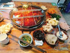 -芈重山老火锅(洪崖洞店)