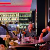 这里的露台view真的好棒，下雨也唯美