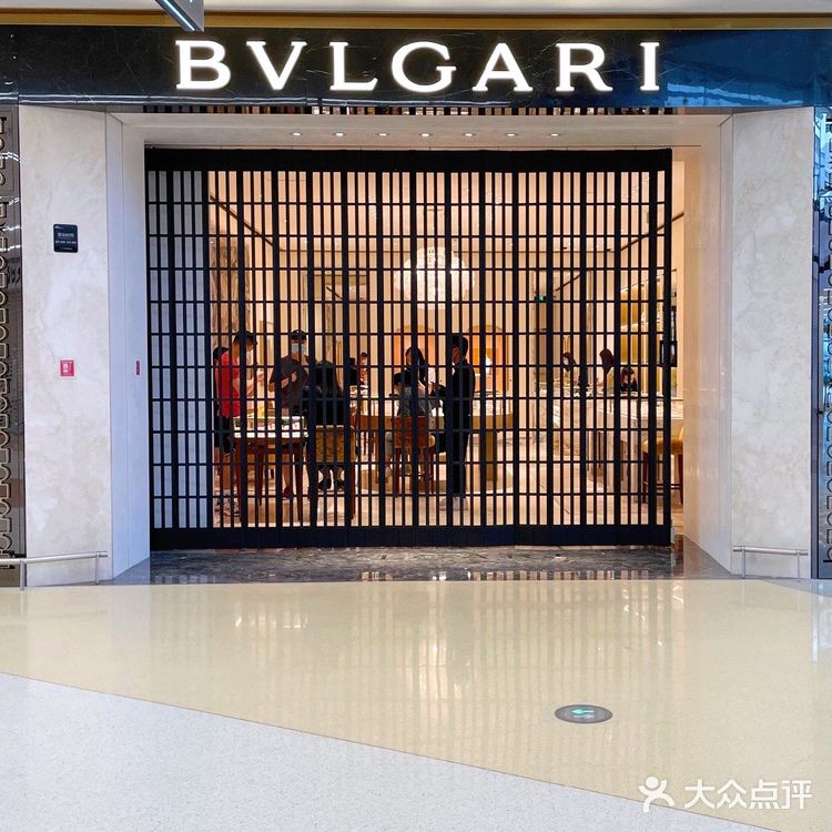 成都天府机场也太好逛了❗️这就是下一个太古里❗️