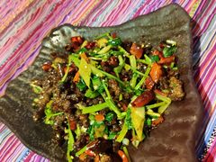 -香巴拉云南餐厅(华莱坞店)