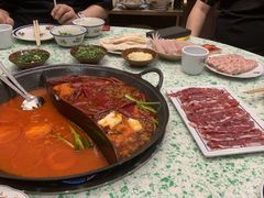 -鸿姐老火锅(疁城新天地店)