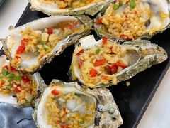 -覃记海鲜美食餐厅