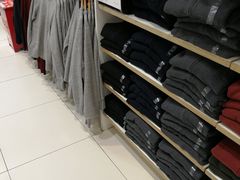 -优衣库(红谷滩万达店)