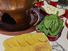 -欧提汗·新疆餐厅·清真(银都路店)