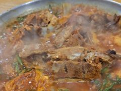 -喇喇排骨火锅·传统韩式脊骨汤(望京西园总店)
