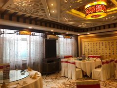 -顺峰海鲜酒楼(省府店)