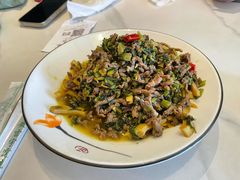 雪菜牛肉丝-食光慢宴·安吉土菜馆