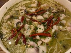 -爱啤精酿·民谣酒馆(滨江店)