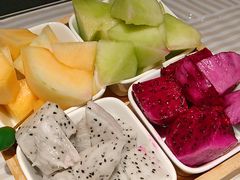 -咖啡人·融合餐厅(万达环宇店)