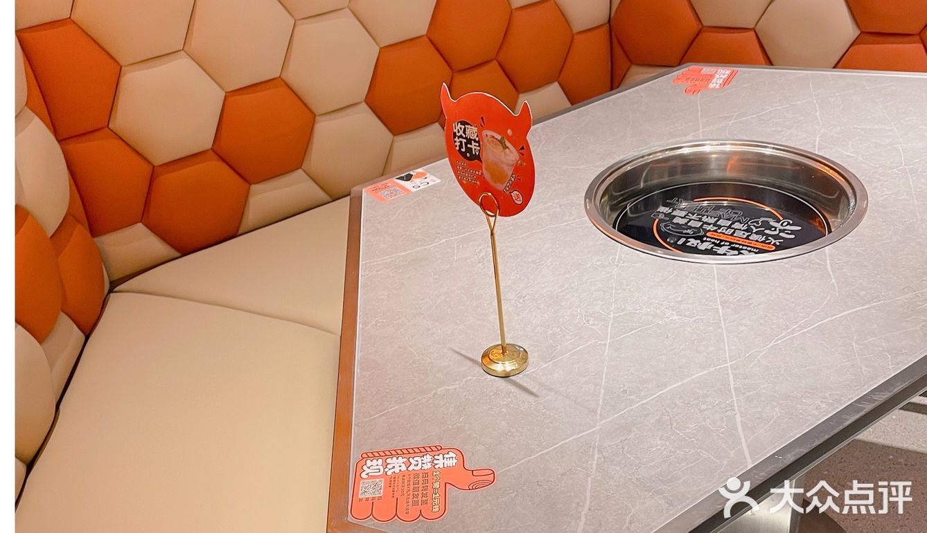 南京探店｜吃肉“大快朵颐”就来吃炊牛叔牛腩煲