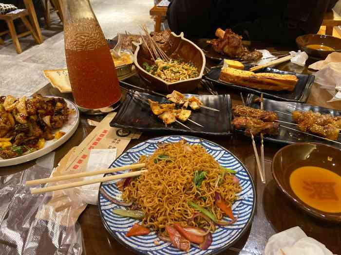 襄平往事串烧-"网上评价很高的串店,第一次体验,整体感觉.