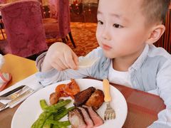 -上海西藏大厦万怡自助餐厅(徐汇店)