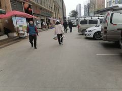 -鑫朱雀农贸批发市场-地下停车场