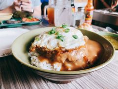 Smoked Moco-Highway Inn Kaka'ako