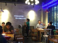 大堂-小小河边鱼(天润城店)