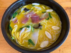 -桥香园过桥米线(国贸店)