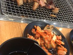 -肉甲韩国木炭烤肉(新壹街1店)