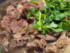 -大众跷脚牛肉馆·非遗传承单位(峨眉山店)