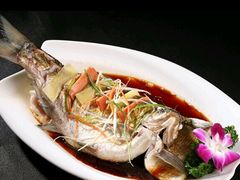 -艳阳天酒店(五里新村店)