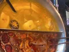 -湊湊火锅·茶憩(新中关购物中心店)