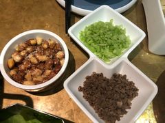 -左庭右院鲜牛肉火锅(金山万达店)