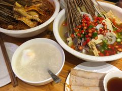 -嘉州叶婆婆钵钵鸡(建设路店)