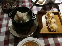 君姐猪手煲-邓丽君音乐主题餐厅