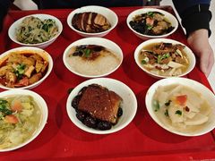 -蓝田九大碗民俗食府(蓝田店)
