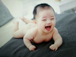 -毛毛虫儿童摄影馆