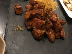 -梧桐树下(云锦世家店)