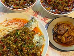 -堂瓦里·33年传统赣菜(第一街区店)