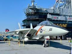 -中途岛号航空母舰博物馆