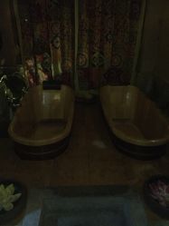 -蕾蕾美颜美容美体