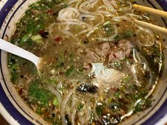 -云阿蛮云南生烫牛肉米线(奉贤路店)