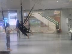 -Jumphai室内蹦极运动