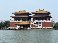 -清明上河园