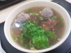 -飞厦老二手槌牛肉丸店