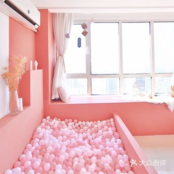 住进青岛 | 珊瑚色系主题民宿，浪漫到飞起