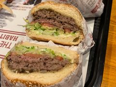 -The Habit Burger Grill 哈比特汉堡(复兴soho店)