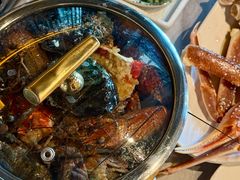 -雍容荟帝王蟹活龙虾展台自助(IFS黑金店)