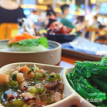 ️环境布置 超级适合情侣约会的一家颜值日料啊