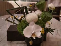 -浅深(世茂滨江精品店)